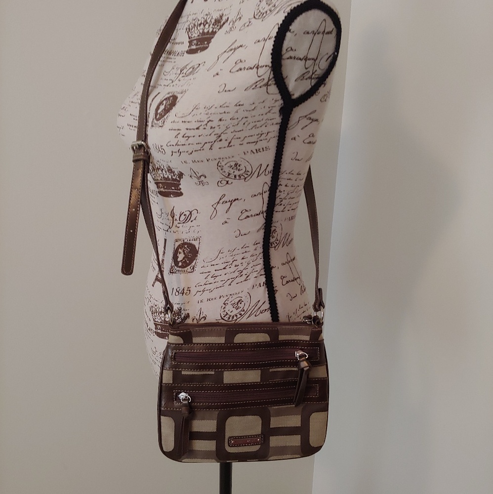 Nine west crossbody